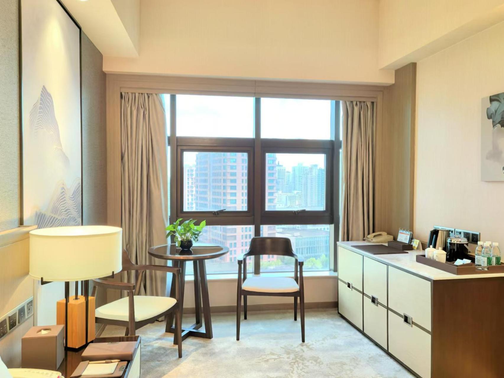 Jin Jiang Pine City Hotel Shanghai Esterno foto