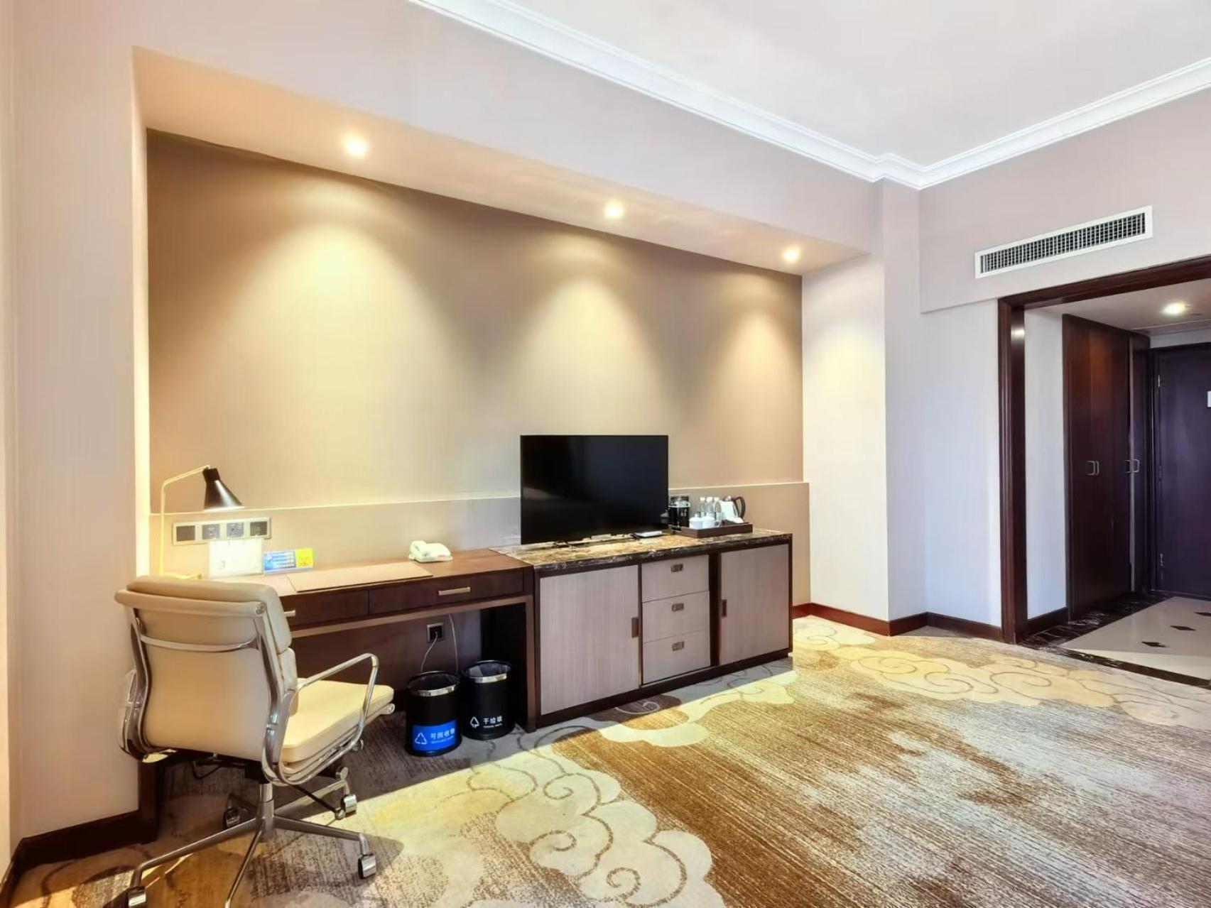 Jin Jiang Pine City Hotel Shanghai Esterno foto