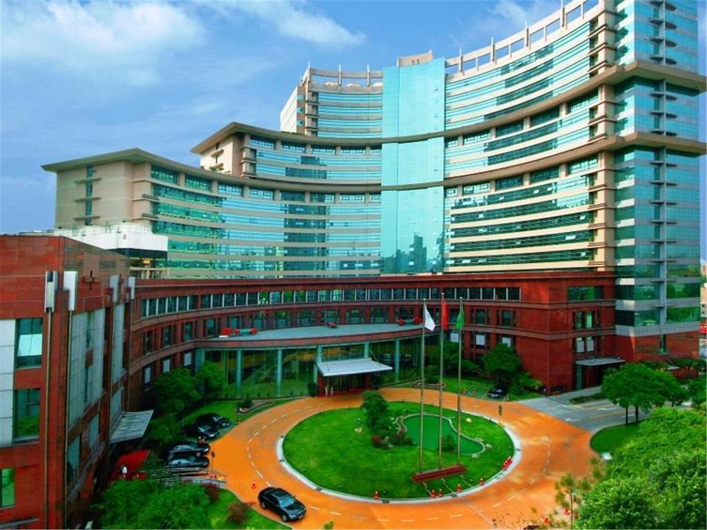 Jin Jiang Pine City Hotel Shanghai Esterno foto
