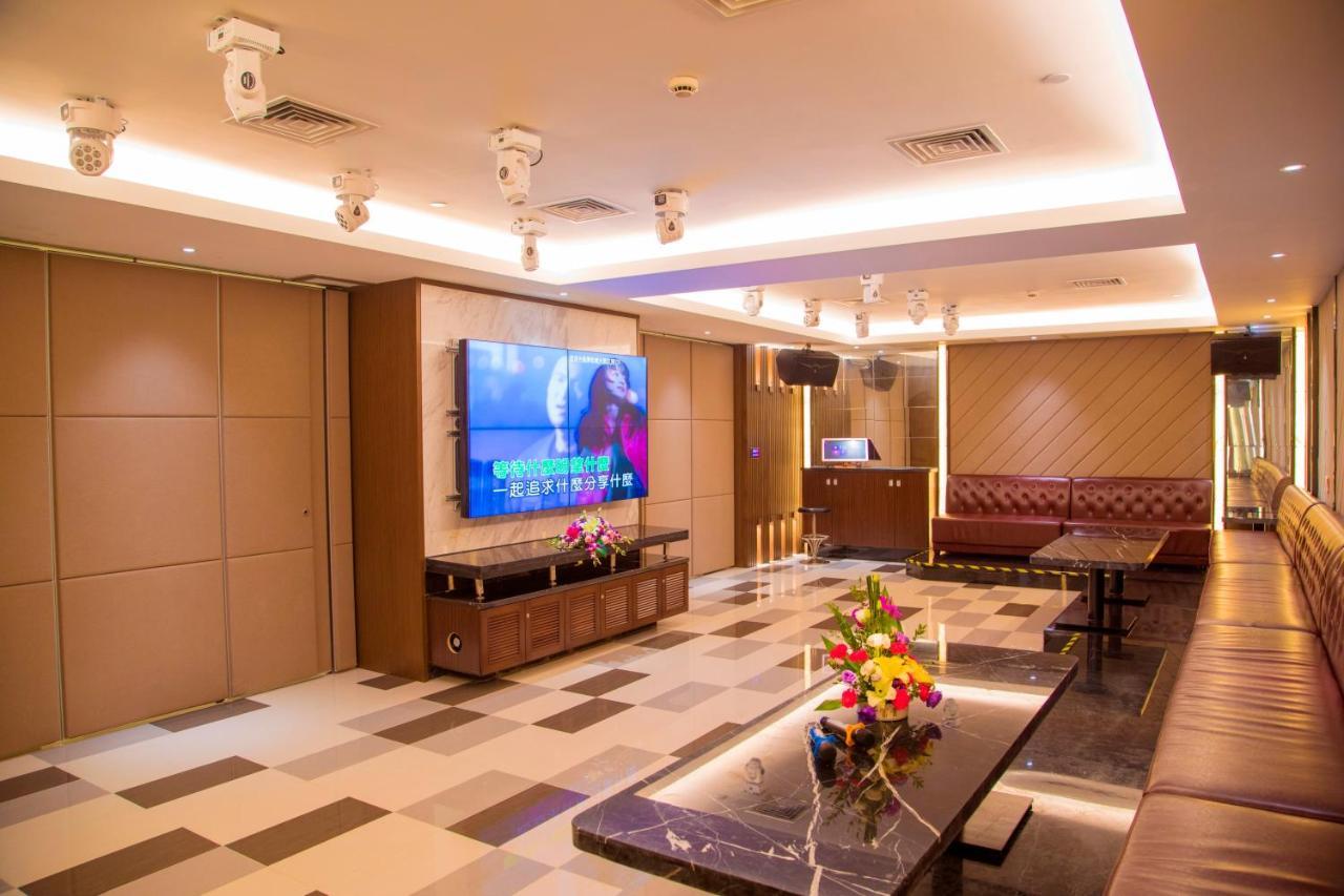 Jin Jiang Pine City Hotel Shanghai Esterno foto