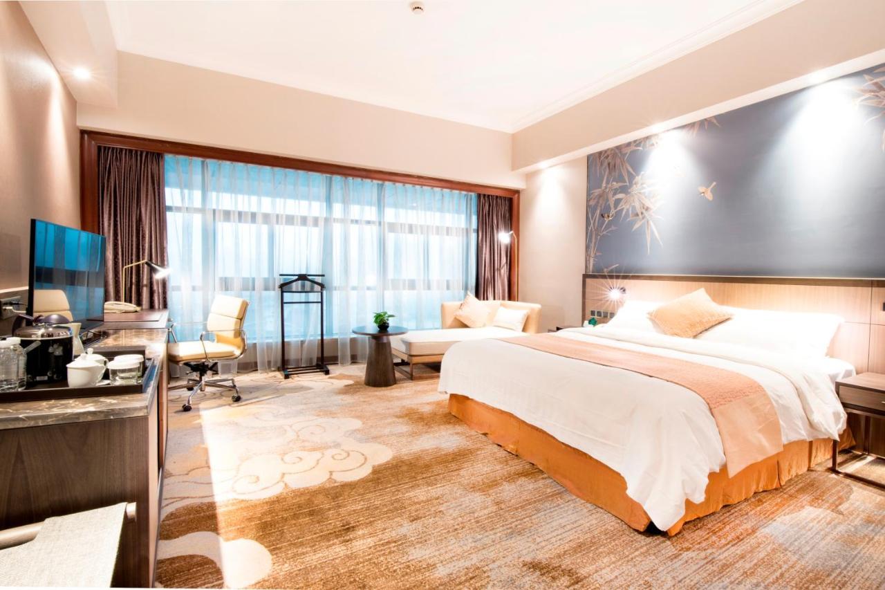 Jin Jiang Pine City Hotel Shanghai Esterno foto